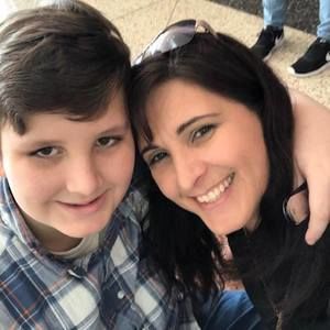 Meet your Posher, Candy